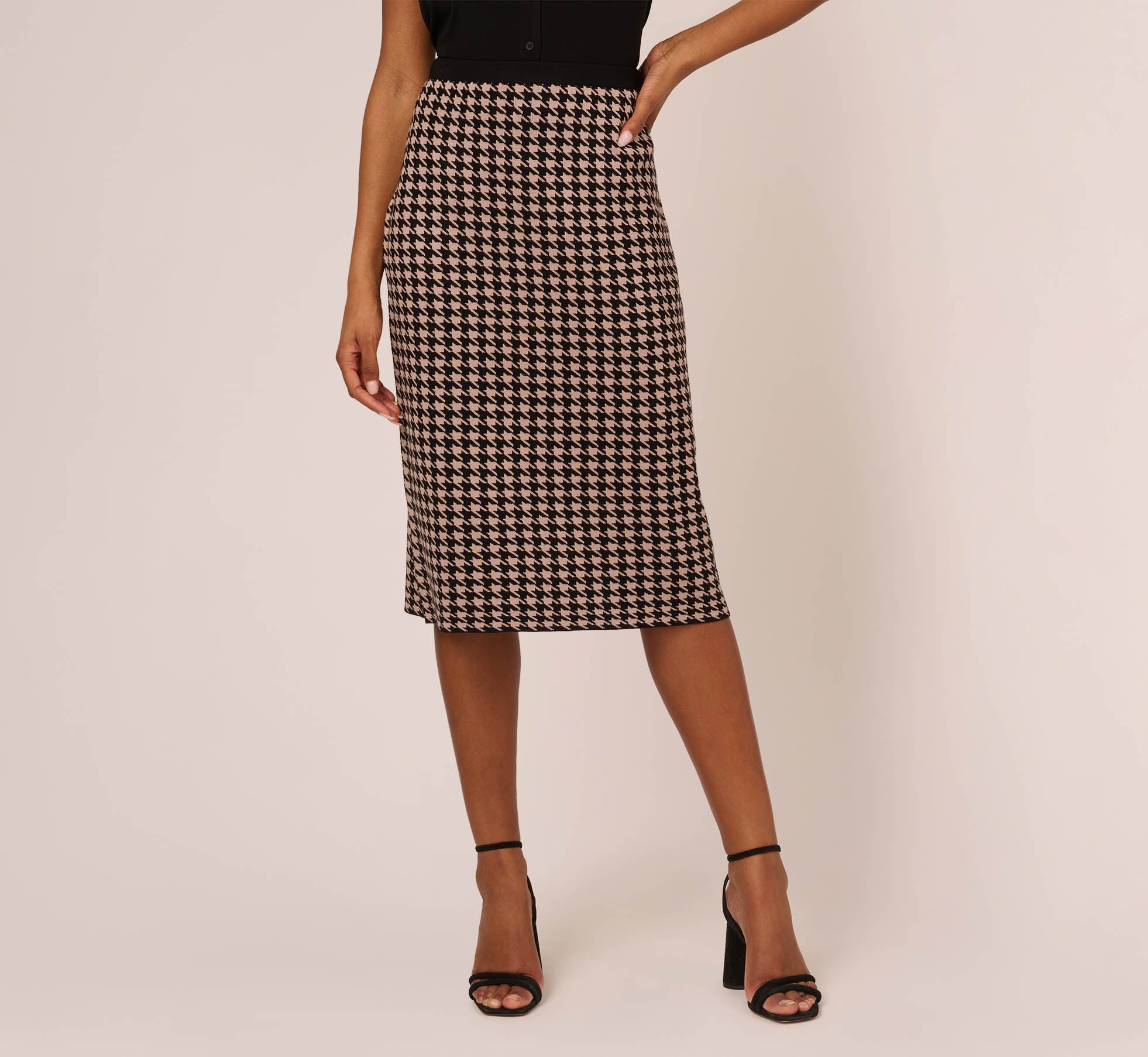 Houndstooth Midi Pencil Skirt In Dusty Camel Soft Houndstooth 1