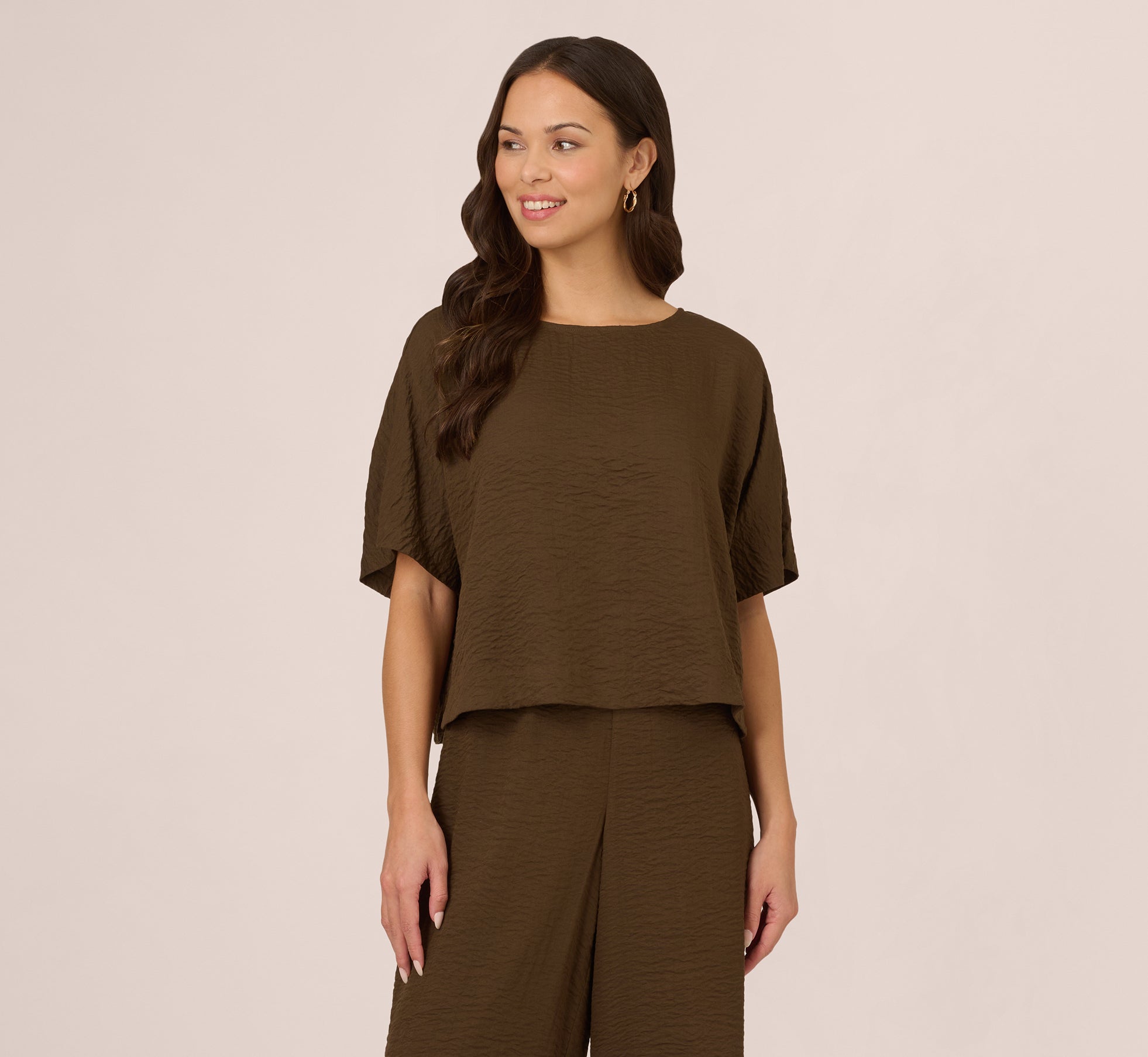 Kimono Sleeve Crinkle Boxy Crop Top In Chocolate Walnut 1