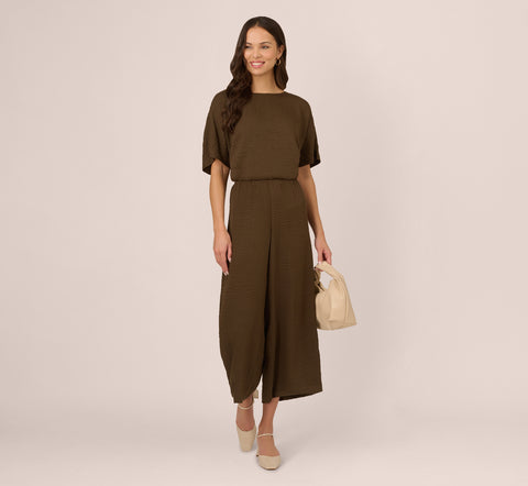 Wide Leg Crinkle Pull On Cropped Pant In Chocolate Walnut