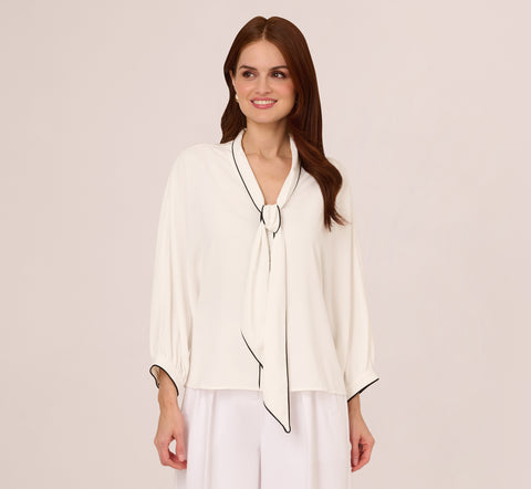 Oversized Fit Tie Collar Top In Ivory Black