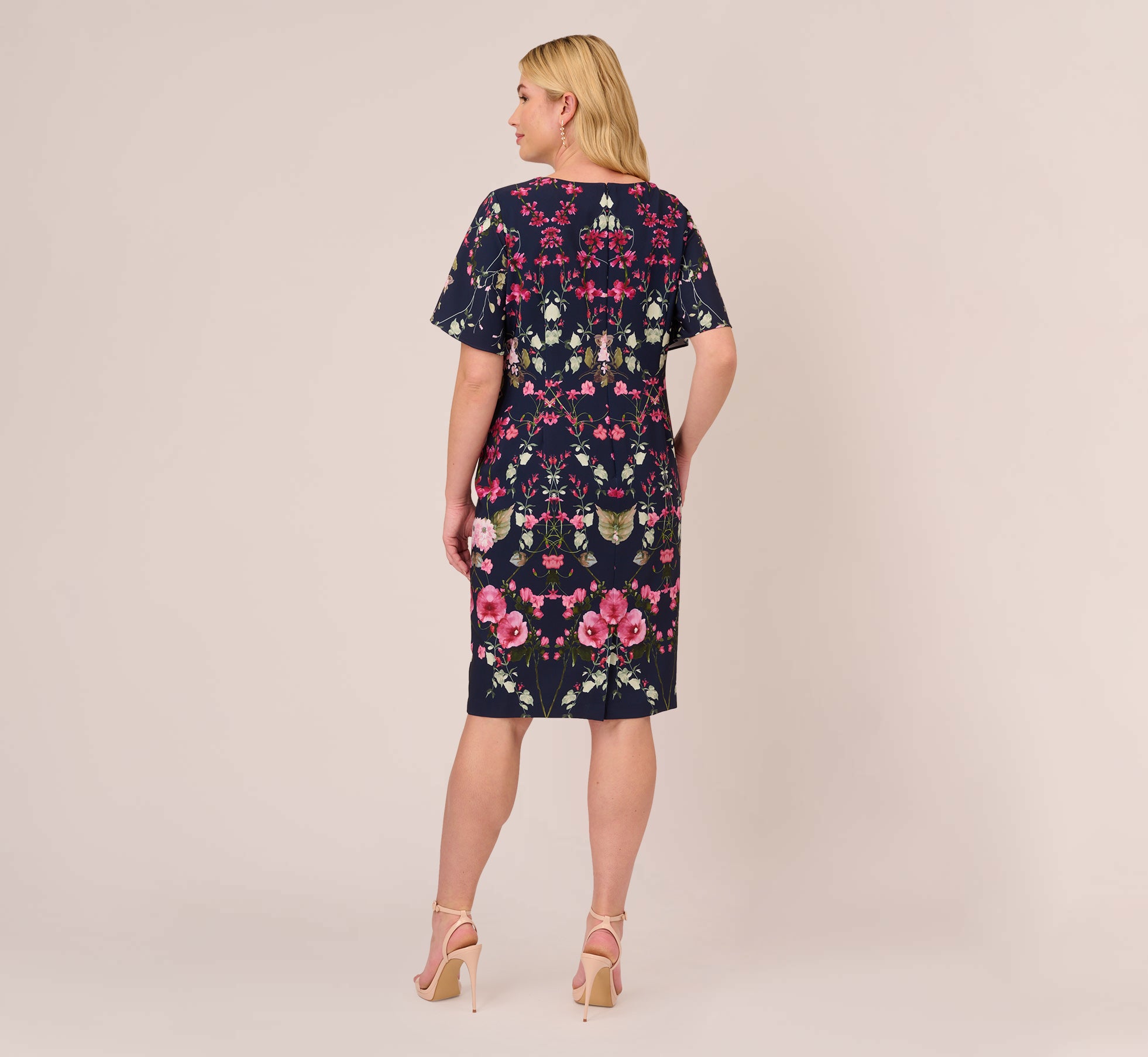 Plus Size Floral Print Crepe Midi Length Sheath Dress In Navy