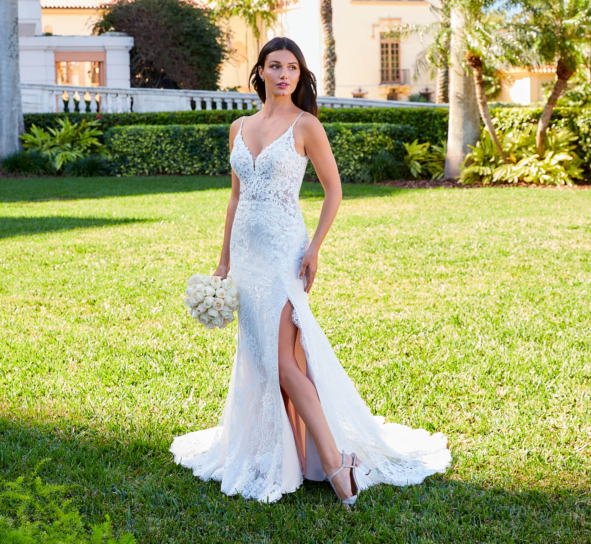 Sleeveless Lace Gown With V Neckline In Ivory Almond Nude