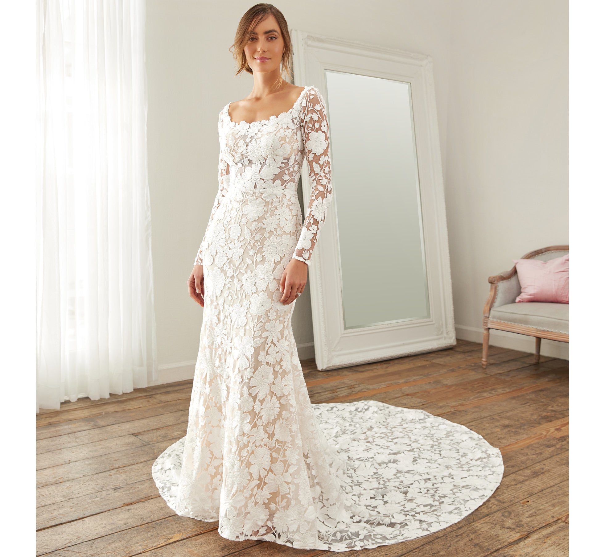 Floral Lace Gown With Detachable Sleeves In Ivory Almond