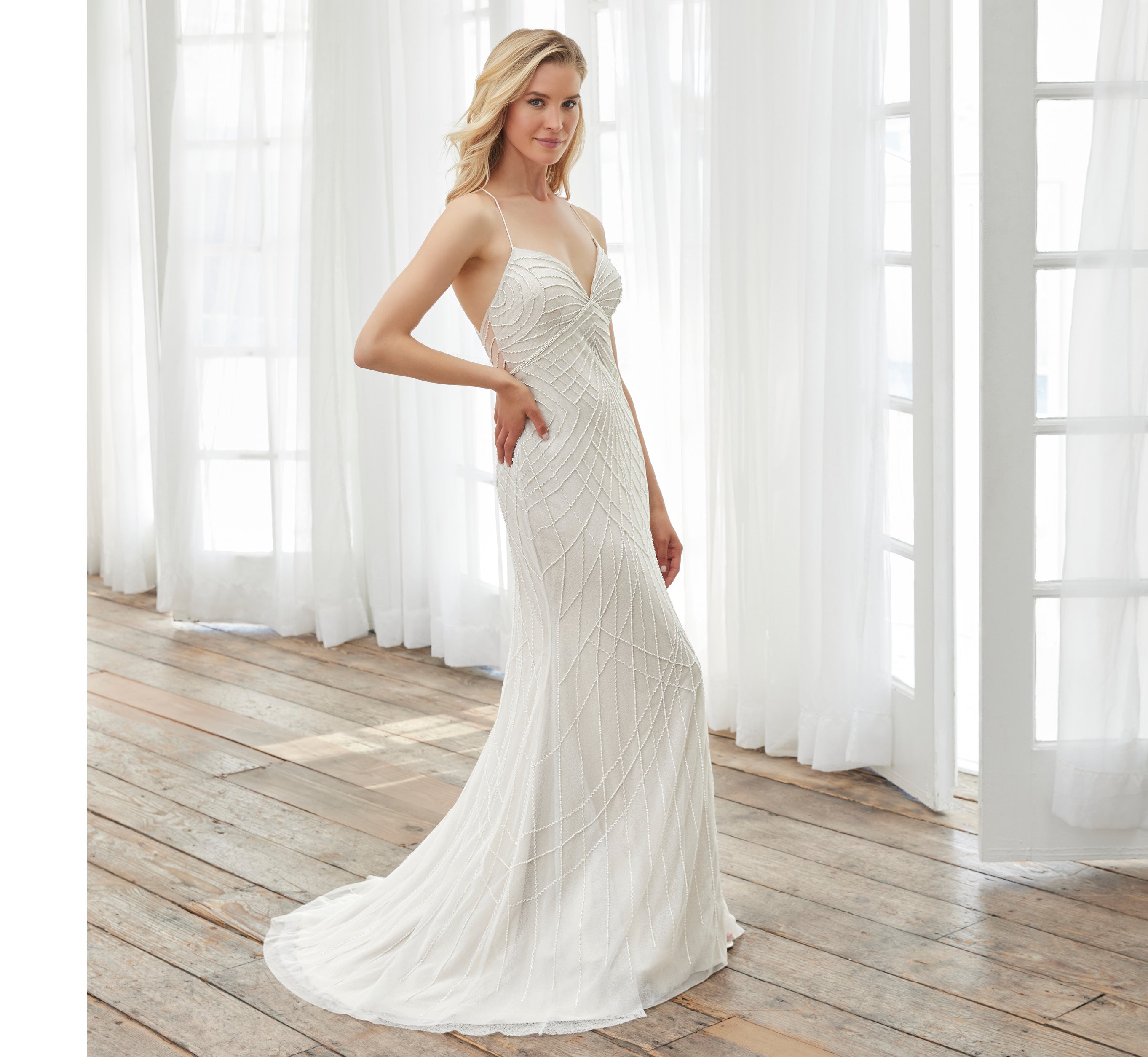 Hand-Beaded Empire Waist Gown In Ivory Silver Ivory – Adrianna Papell